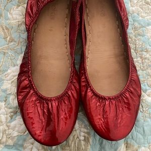 EUC Size 10 Tieks Red Diamonds